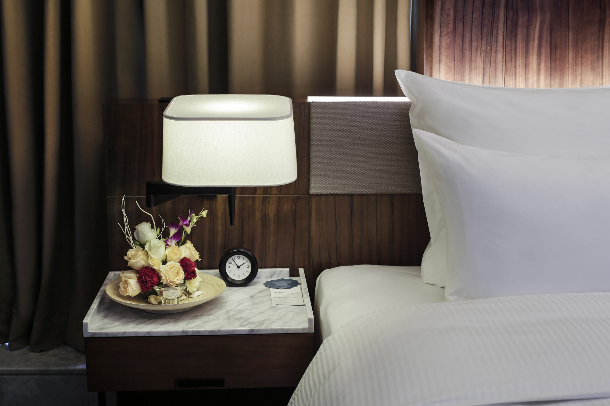 Chongqing The Lotus Hotel Екстериор снимка